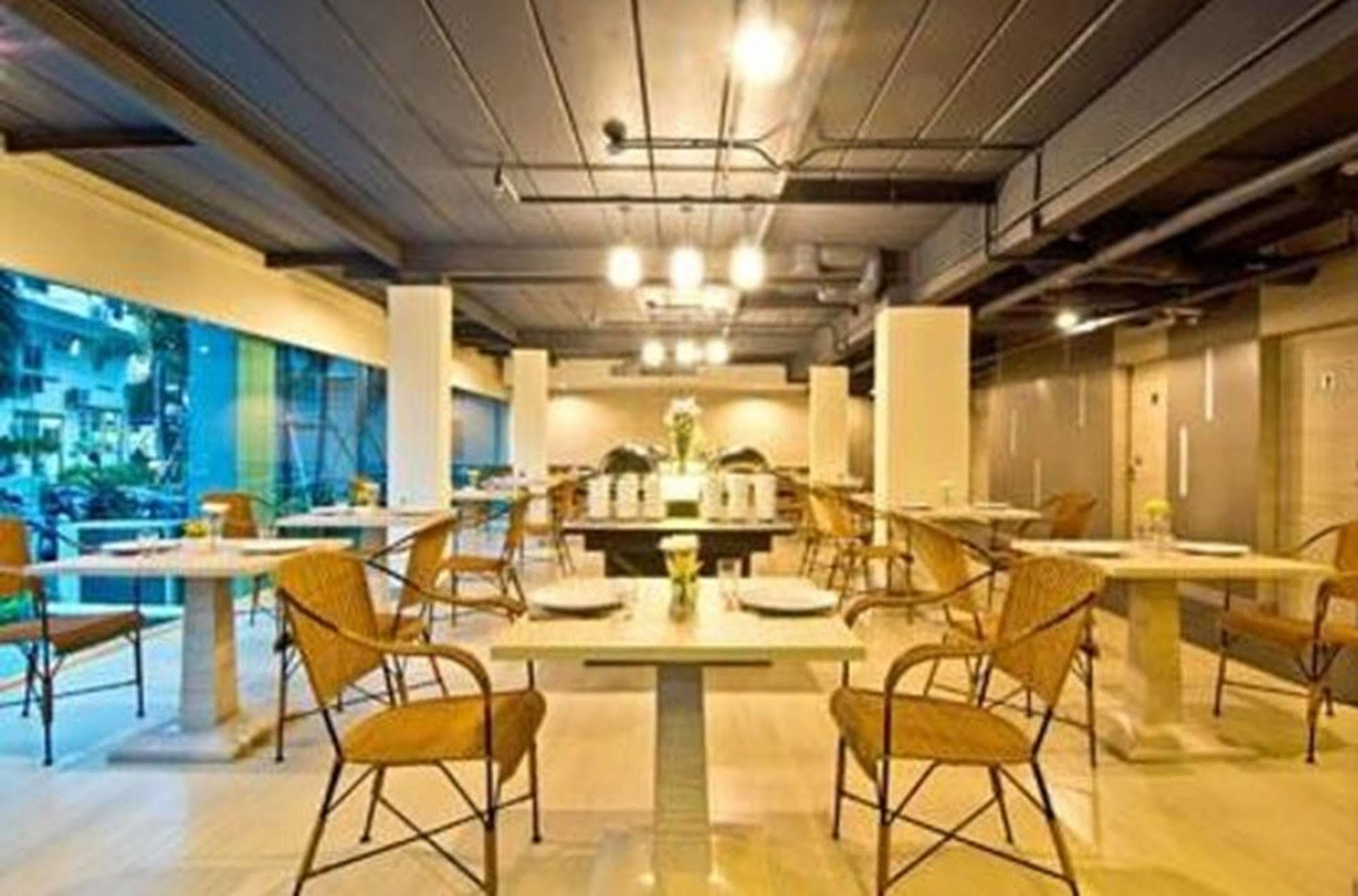 Sunshine One Hotel Pattaya Eksteriør billede